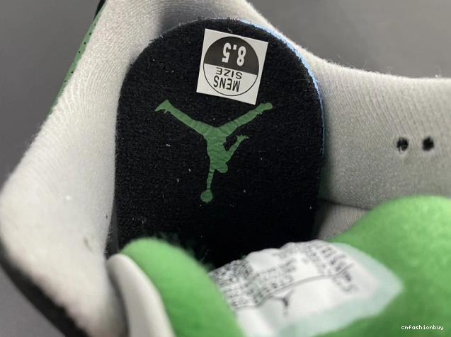 Air Pine Jordan Green 3 CT8532-030 0814
